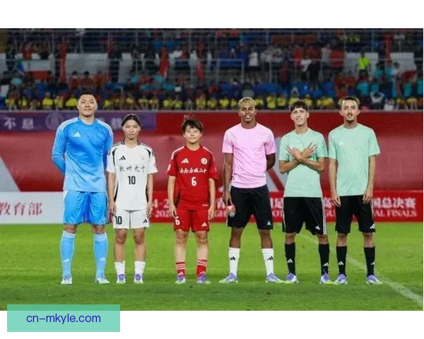 阿迪达斯携手苏超开启2026战略合作