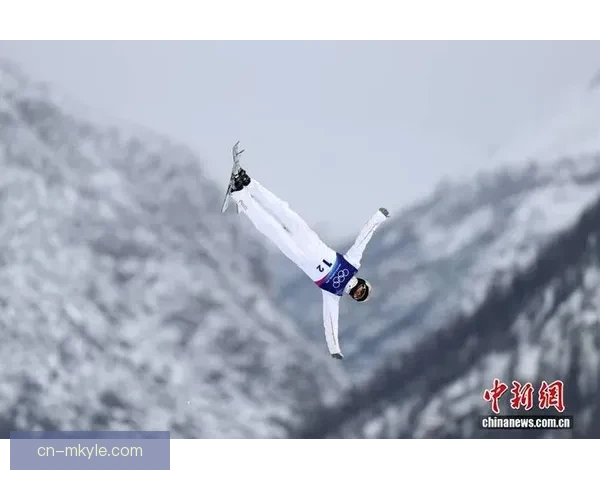 冬奥中国队摘空中技巧混团铜牌
